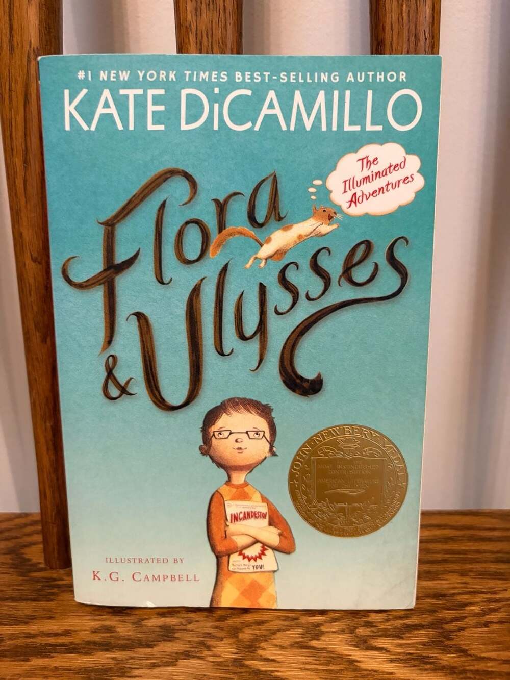 Flora & Ulysses: The Illuminated Adventures by Kate DiCamillo Paperback